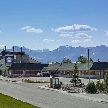 Crestwood Hotel Hinton Exterior photo