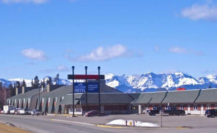 Crestwood Hotel Hinton Exterior photo